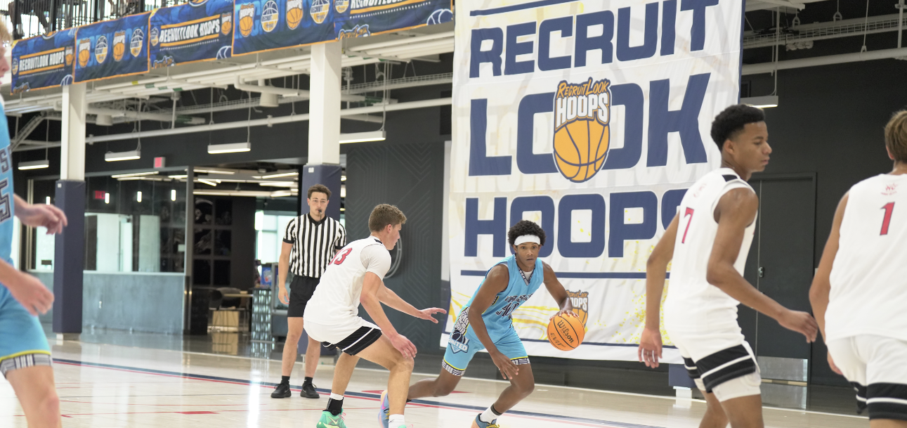 RecruitLook Hoops basketball game background